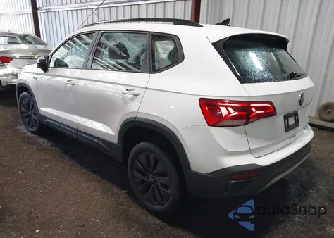 2023 Volkswagen Taos 1.5T S z USA, uszkodzony, nr VIN 3VVCX7B22PM307548